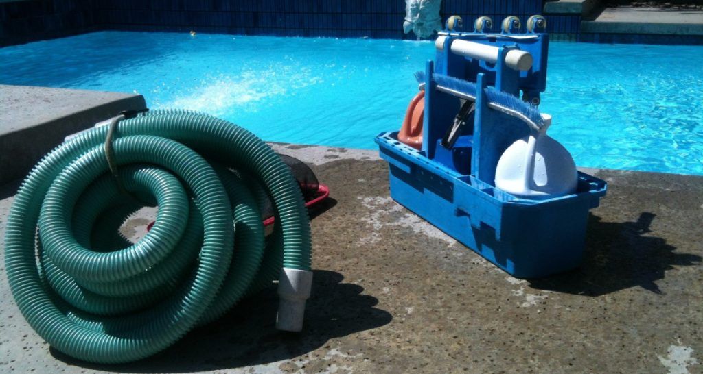 Cómo limpiar las paredes de una piscina llena 7 limpiar las paredes de una piscina llena